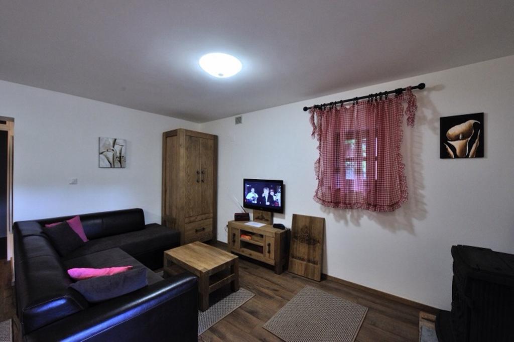 Apartment Drvena Kuca Mreznica Gornji Zvečaj Rom bilde